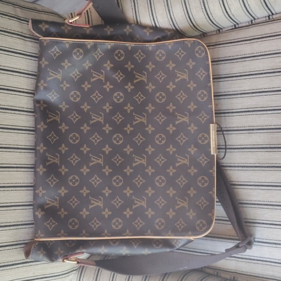 Louis Vuitton Handbags - Louis Vuitton Monogram Canvas Abbesses Messenger bag